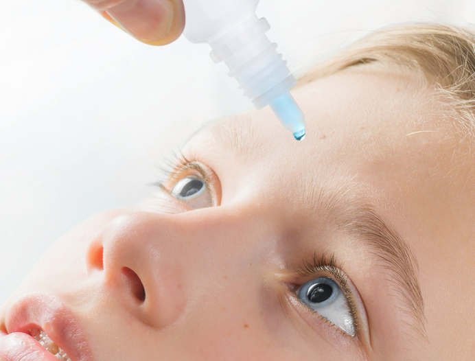 Waarom ogen druppelen bij kinderen?
